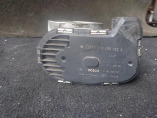 Заслонка дроссельная Audi A6 2001-2005, 4.2 л, бензин, 077133062A