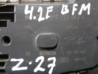 Заслонка дроссельная Audi A8 2002-2005, 4.2 л, бензин, 077133062A