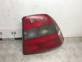 Фонарь крыла правый Opel Vectra 1995-2000