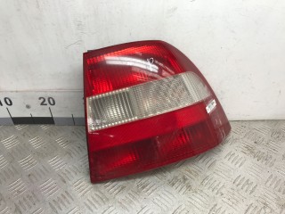 Фонарь крыла правый Opel Vectra 1995-2000