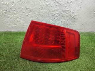 Фонарь крыла правый Audi A8 2002-2005, 4E0945096D