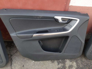 Обшивка двери передней левой (дверная карта), Volvo XC60 2008-2013