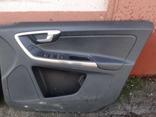 Обшивка двери передней левой (дверная карта), Volvo XC60 2008-2013