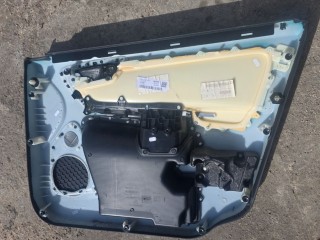 Обшивка двери передней левой (дверная карта), ориг. номер 30766373, Volvo XC60 2008-2013