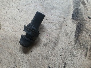 Отбойник крышки багажника (демпфер), ориг. номер 31395927, Volvo S60 2010-2013
