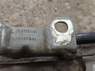Петля капота правая, ориг. номер 31250186, Volvo S80 2006-2010