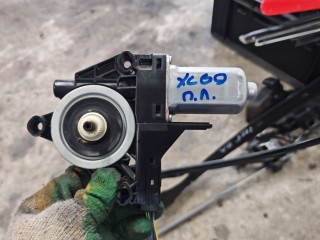 Моторчик стеклоподъемника передний левый, ориг. номер 966268-103, Volvo V60 2013-2019