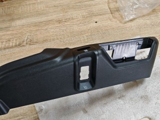 Накладка боковая на сиденье, ориг. номер 39866788, Volvo XC90 2006-2014
