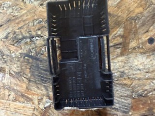 Крышка блока предохранителей, ориг. номер 6G9T14G507, Volvo XC70 2007-2013