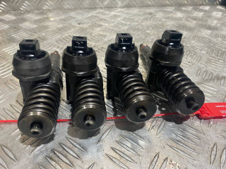 форсунка топливная, ориг. номер 038130073AG, Volkswagen Golf 5 поколение 2003-2009