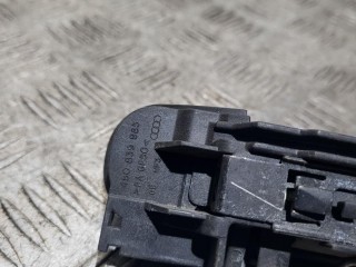 ручка наружная двери задней правой, ориг. номер 4B0839885, Audi A4 B6 2000-2006