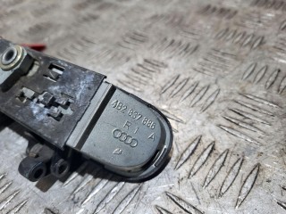 ручка наружная двери передней правой, ориг. номер 4B2837886, Audi A6 C5 1997-2001