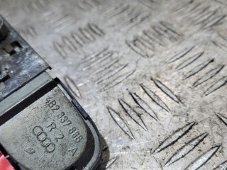 ручка наружная двери задней правой, ориг. номер 4B2837886, Audi A6 C5 1997-2001