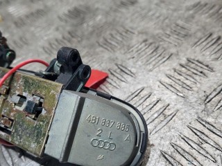 ручка наружная двери задней левой, ориг. номер 4B1837885, Audi A6 C5 1997-2001
