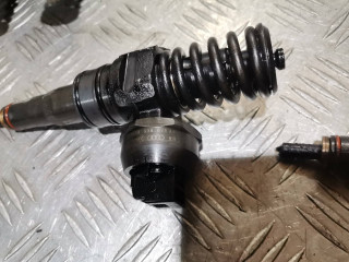 форсунка топливная, ориг. номер 038130073AG, Volkswagen Passat B5 [рестайлинг] 2000-2005