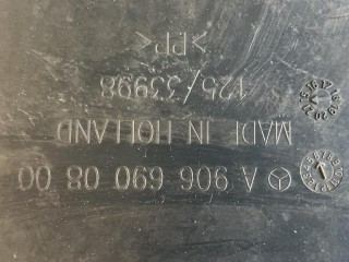 молдинг (накладка кузовная) правый, ориг. номер A9066900800, Mercedes-Benz Sprinter W906 2006-2014
