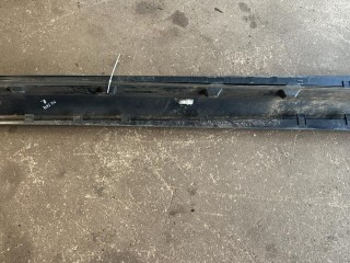 накладка на порог правая, ориг. номер A1646900840, Mercedes-Benz M W164 2005-2008