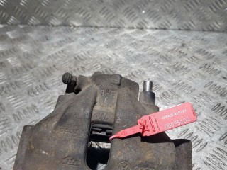 Суппорт тормозной передний правый Audi A4 B6 2000-2006