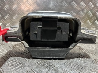 подушка крепления двигателя, ориг. номер 3C0199555Q, Volkswagen Passat B7 2011-2015