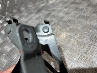 петля капота, ориг. номер GHP9L, GHP9R, Mazda 6 3 поколение 2012-2015