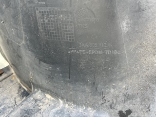 подкрылок передний правый, ориг. номер 3AA805912, 3AA805978, Volkswagen Passat B7 2011-2015