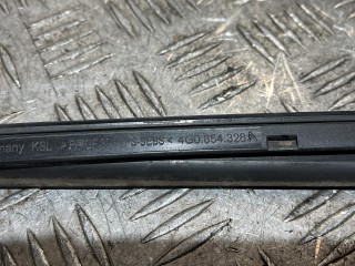 молдинг лобового стекла правый, ориг. номер 4G0854328A, Audi A6 C7 2011-2014