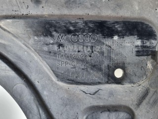 защита двигателя, ориг. номер 3C8825235, 1K0825235, Volkswagen Passat B7 2011-2015