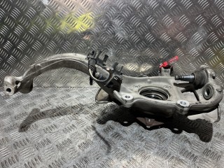 ступица передняя левая, ориг. номер 8W0407559, 8W0407241F, 8W0615311E, Audi A4 B9 2015-2020