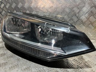 фара правая, ориг. номер 5TC941006A, Volkswagen Touran 2 поколение 2015-2021