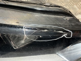 фара правая, ориг. номер 5TC941006A, Volkswagen Touran 2 поколение 2015-2021