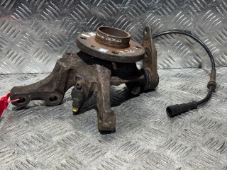 Ступица передняя правая Renault Megane 1 поколение 1995-1999