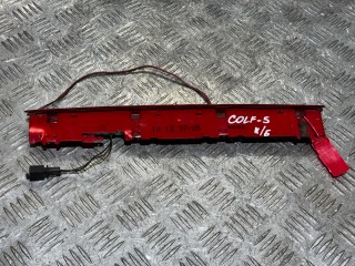 дополнительный стоп-сигнал, Volkswagen Golf 5 поколение 2003-2009