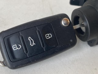 замок зажигания, ориг. номер 1K0905851, 1K0953527D, Volkswagen Tiguan 1 поколение [рестайлинг] 2011-2019