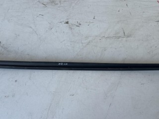 молдинг лобового стекла, ориг. номер 8W0854328C, Audi A4 B9 2015-2020