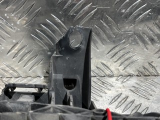 кронштейн крепления бампера, ориг. номер 5TA805705A, Volkswagen Touran 2 поколение 2015-2021