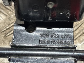 петля двери задней левой, ориг. номер 3C8833411B, Volkswagen Passat B7 2011-2015