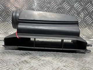 воздухозаборник, ориг. номер 1K0805962E, Volkswagen Tiguan 1 поколение [рестайлинг] 2011-2019