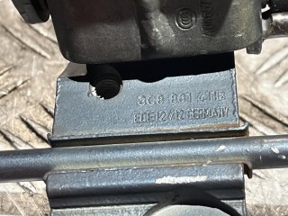 петля двери передней левой, ориг. номер 3C8831411B, Volkswagen Passat B7 2011-2015