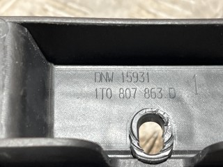 кронштейн крепления бампера заднего, ориг. номер 1T0807863D, Volkswagen Touran 1 поколение [2-й рестайлинг] 2010-2015