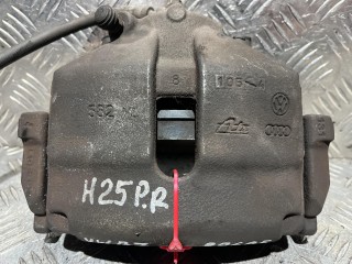суппорт тормозной передний правый, ориг. номер 1K0615124, Volkswagen Passat B7 2011-2015