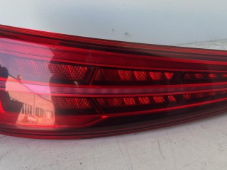 фонарь задний левый Audi Q3 8U [рестайлинг] 2014-2018, 8U0945093M