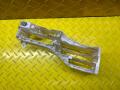 8287760010 Кронштейн блока управления двигателем Toyota Land Cruiser Prado 150 Внедорожник 2012г. - фото №2