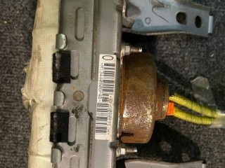 Подушка безопасности пассажирская (в торпедо) Toyota Rav 4 (XA30), левый руль