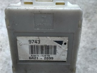 Реле, ориг. номер 8267142070, Toyota Rav 4 (XA30)