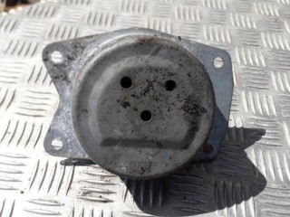 Опора Opel Insignia 2008-2013