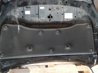 Шумоизоляция капота Toyota Rav 4 (XA30)