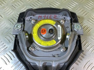 Подушка безопасности водителя, ориг. номер 4513042100B0, Toyota Rav 4 (XA30)