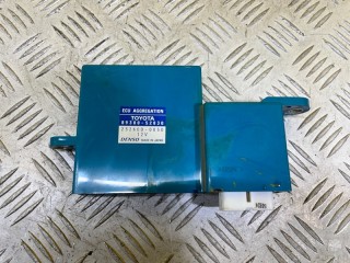 Блок управления центральным замком Toyota Rav 4 (XA30), 8930052030