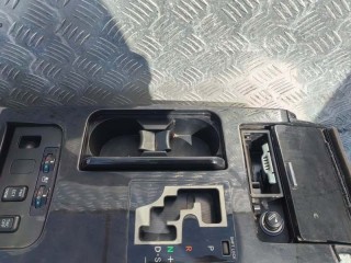Подлокотник Lexus GS 300 III Седан, левый руль, 5881030A60B0