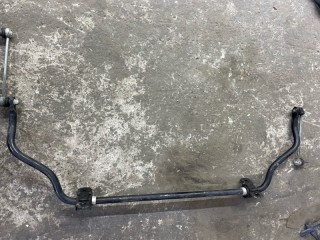 Стабилизатор подвески (поперечной устойчивости) задний Land Rover Range Rover Evoque I 2011-2015, BJ325A771CA